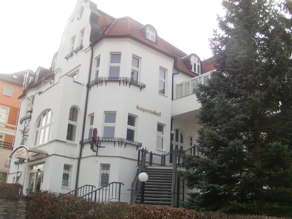 Augustenhof Бад Елстер Стая снимка